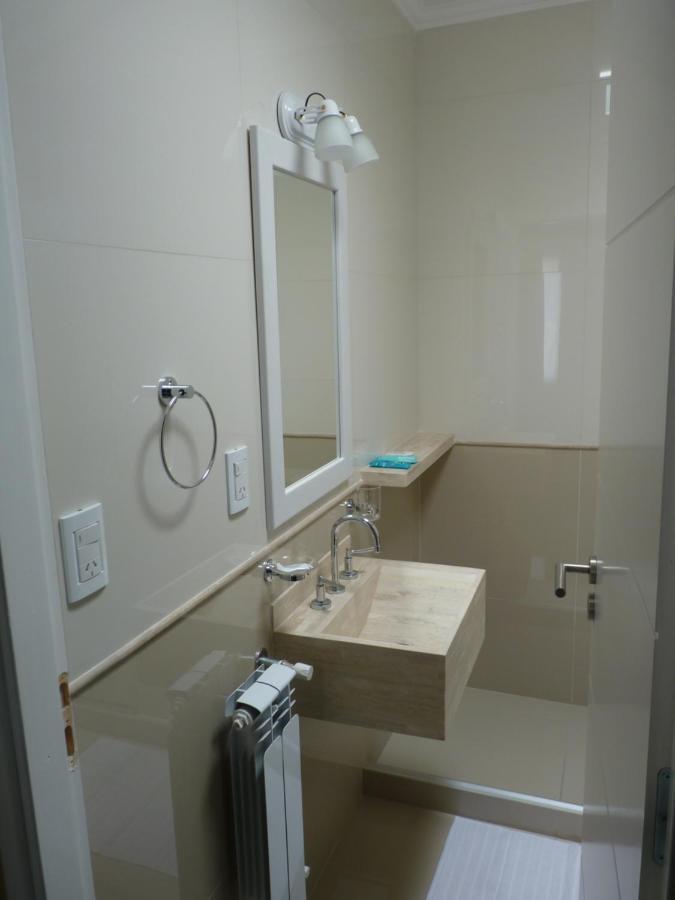 Bender Hotel Coronel Suarez